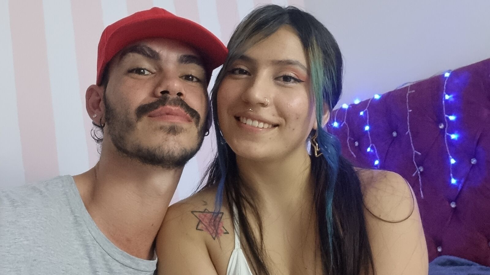 AngelaandJuan's Sex ChatRoom