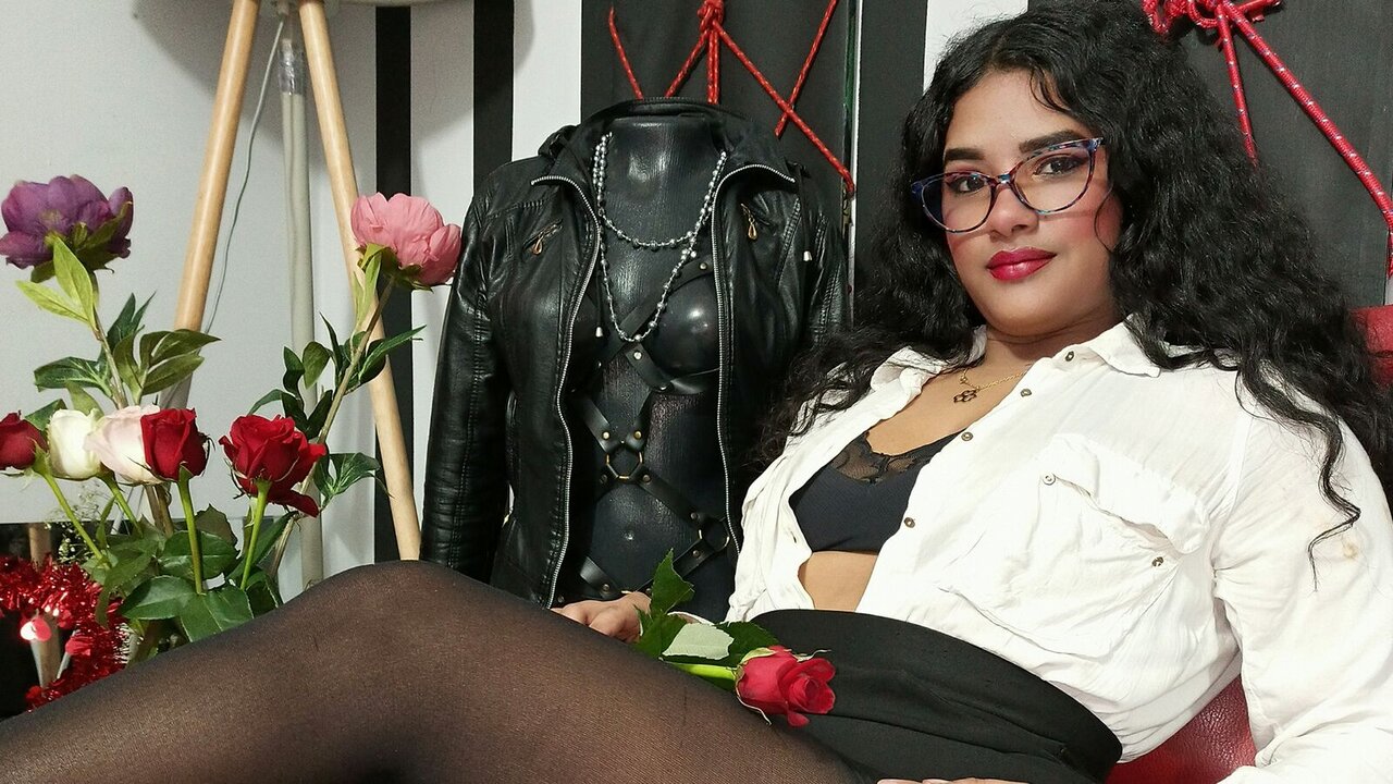 AriannaCeballo's Sex ChatRoom